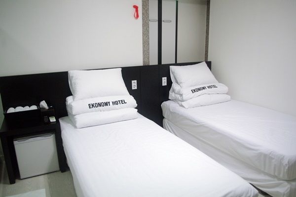 Ekonomy Hotel Nampo Μπουσάν Εξωτερικό φωτογραφία
