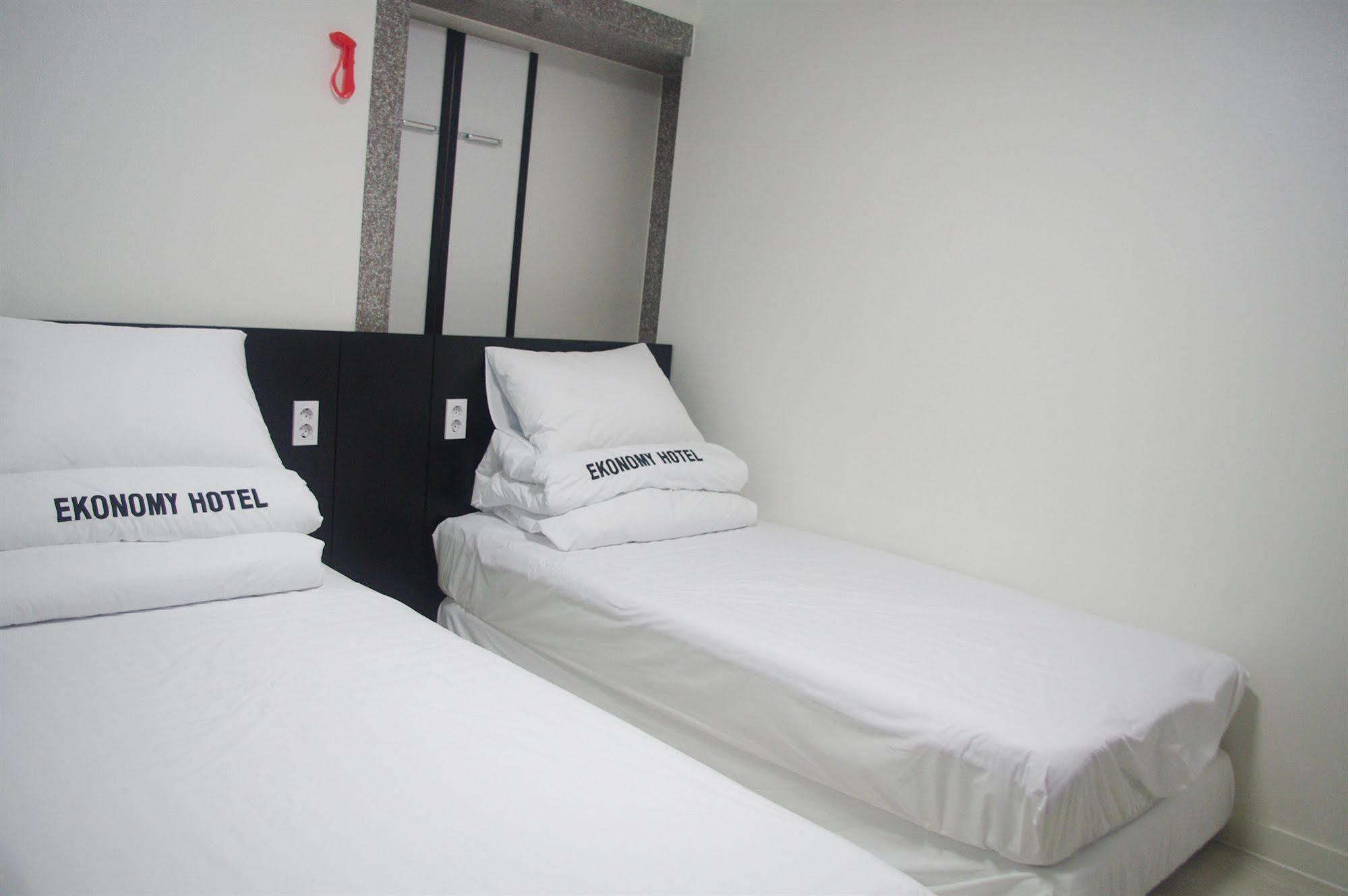 Ekonomy Hotel Nampo Μπουσάν Εξωτερικό φωτογραφία